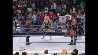 WWE_SmackDown_2006_10_13_SHD